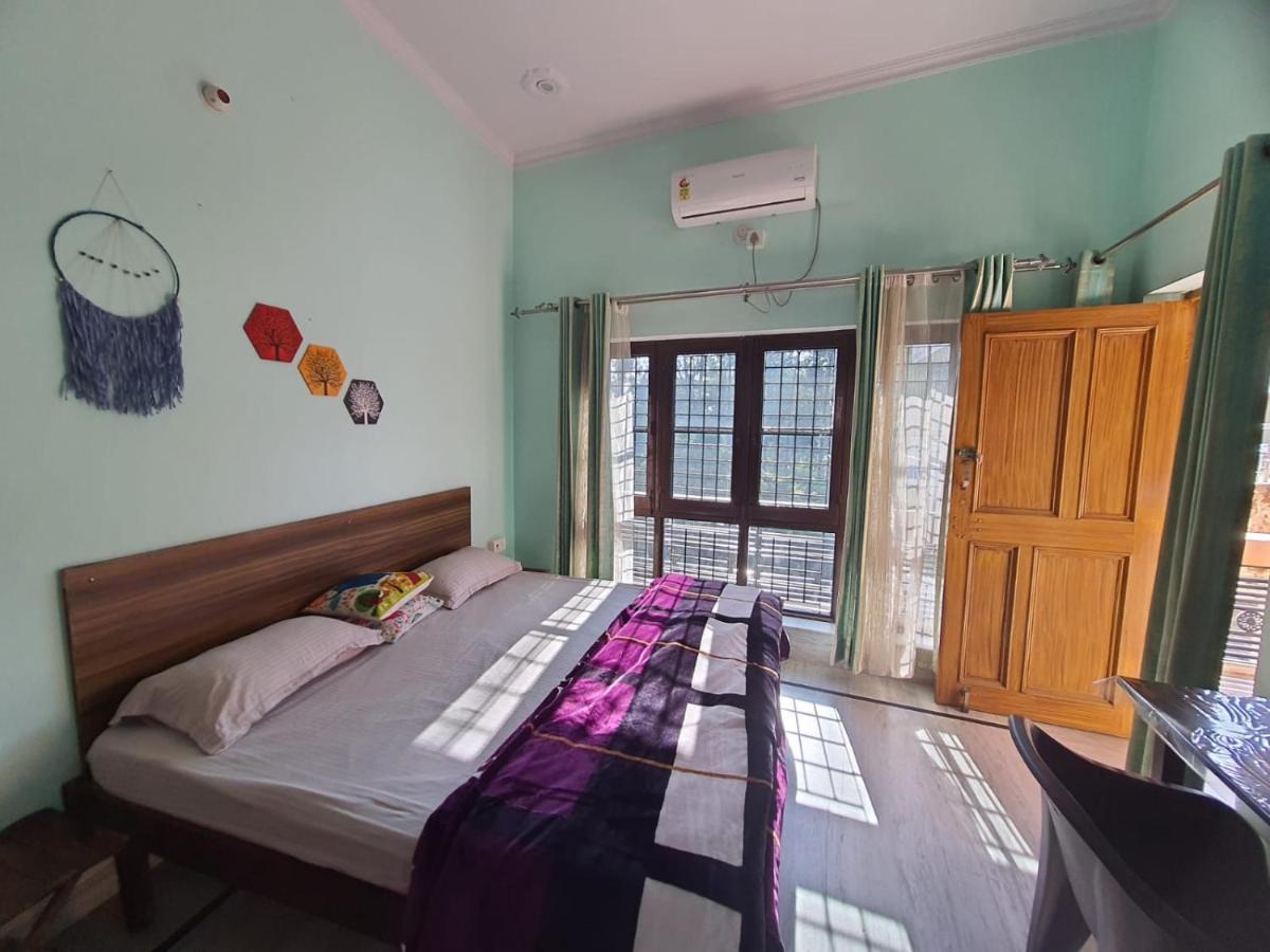 Nature View Homestay Dehradun Oda fotoğraf