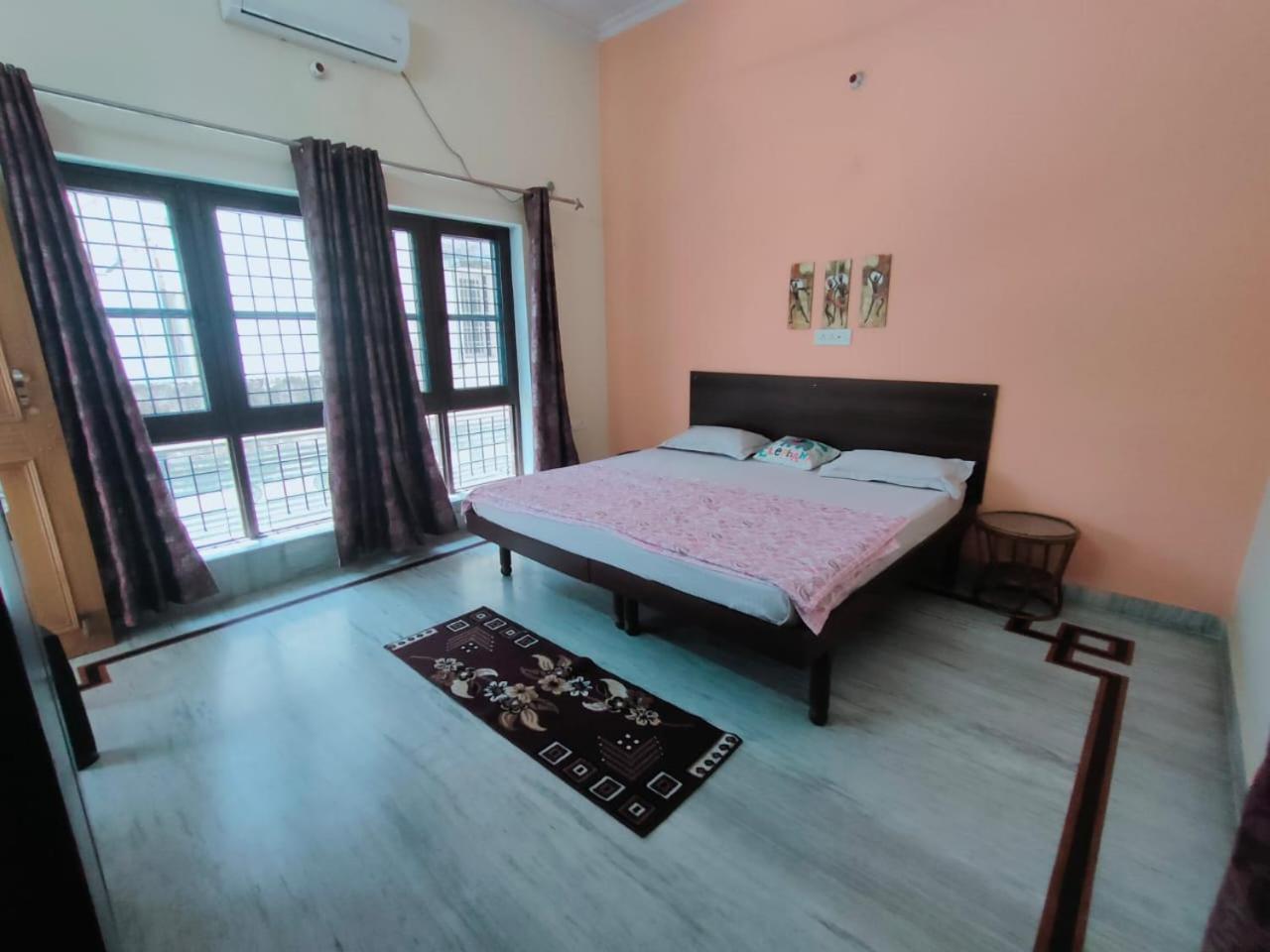Nature View Homestay Dehradun Oda fotoğraf