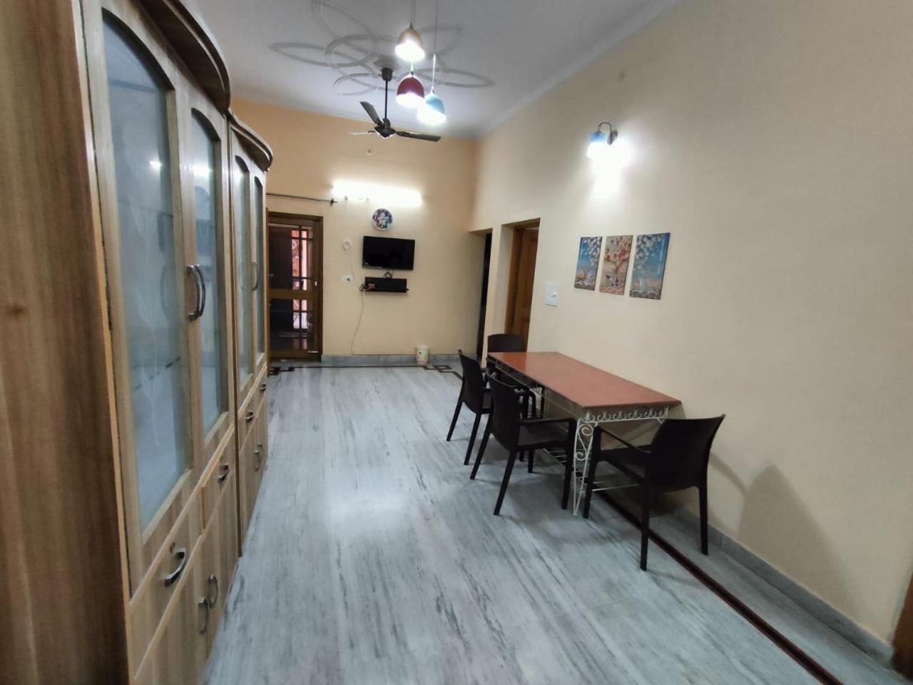 Nature View Homestay Dehradun Oda fotoğraf