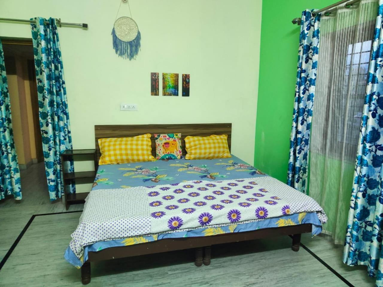 Nature View Homestay Dehradun Oda fotoğraf